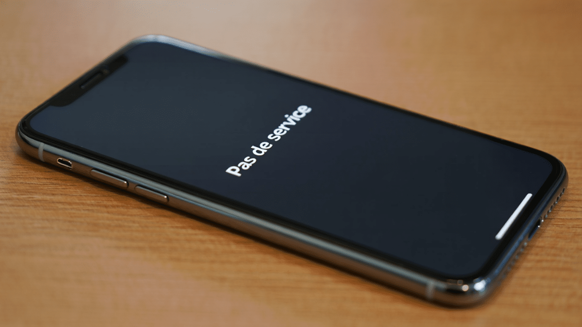 téléphone affiche « Pas de service »